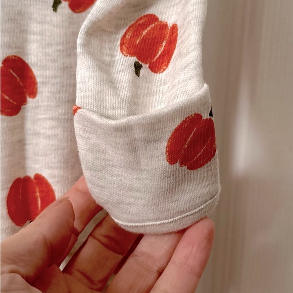 NWT Carter’s Preemie child of mine pumpkin theme onesie - so sweet 🎃 - Picture 3 of 8